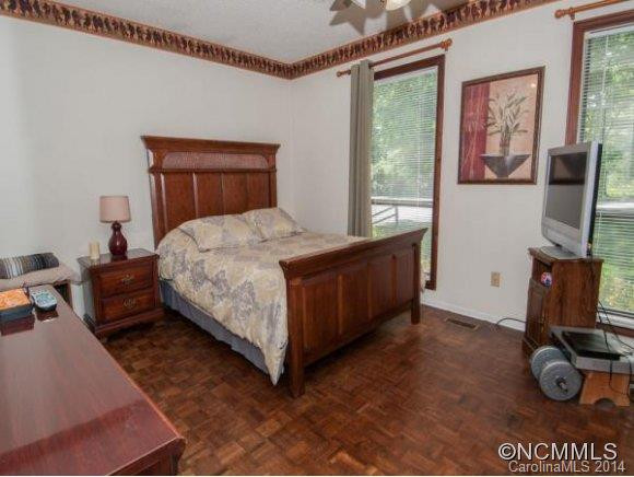 450 CREEKSIDE DRIVE - Photo 14