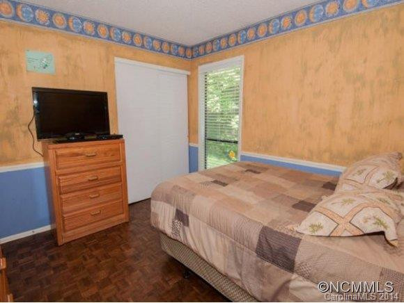 450 CREEKSIDE DRIVE - Photo 18