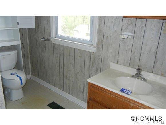 711 Halsbury Avenue - Photo 13