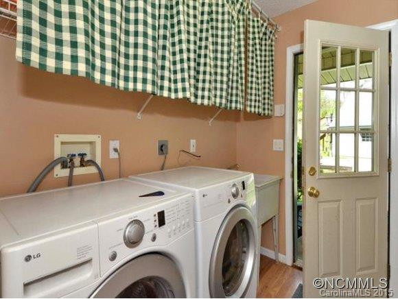 50 Paramount Drive - Photo 15