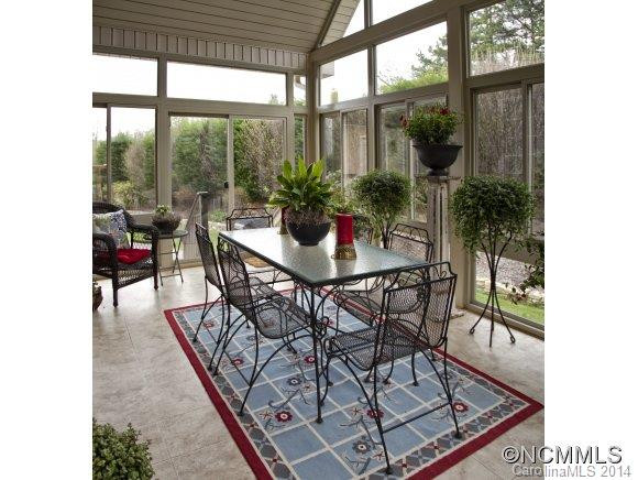 14 Devonshire Drive - Photo 4