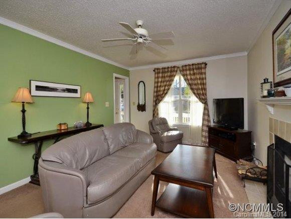 11 EAGLES NEST LANE - Photo 4