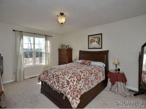 11 EAGLES NEST LANE - Photo 8