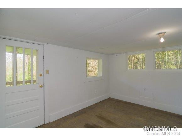 460 Fairview Road - Photo 22