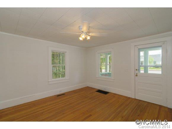 460 Fairview Road - Photo 9