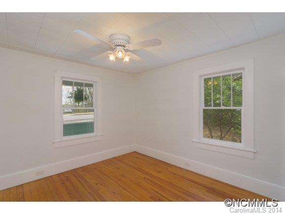 460 Fairview Road - Photo 10