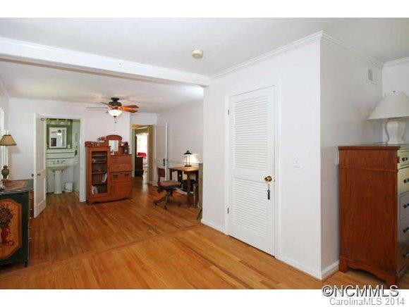 119 Spooks Branch Road - Photo 13