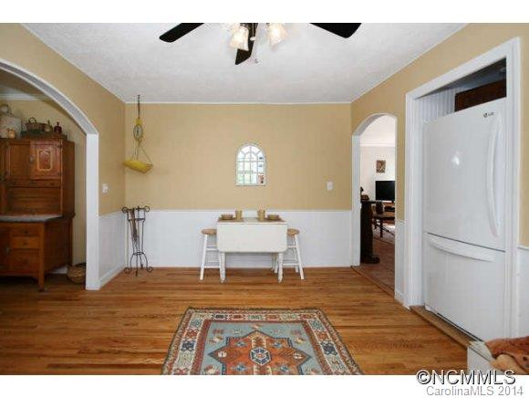 119 Spooks Branch Road - Photo 8