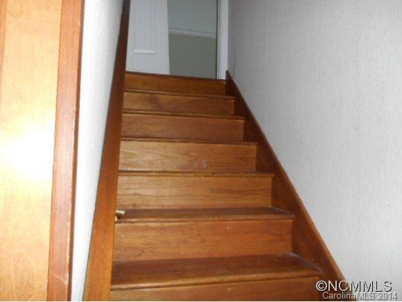 235 Oak Ridge Circle - Photo 12
