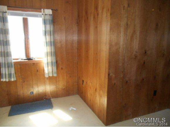 235 Oak Ridge Circle - Photo 13