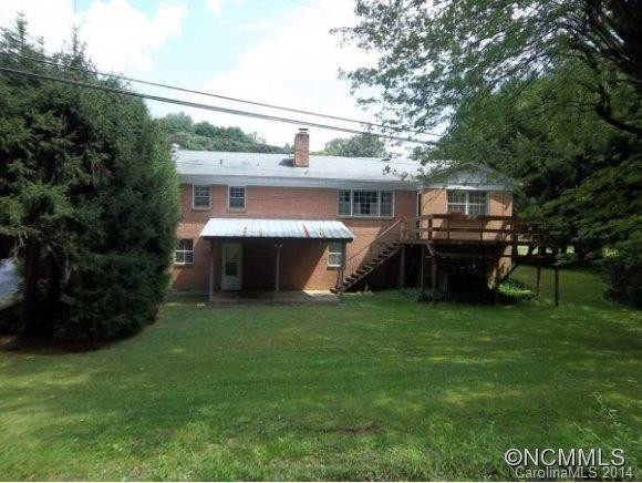 38 RHODA STREET - Photo 11