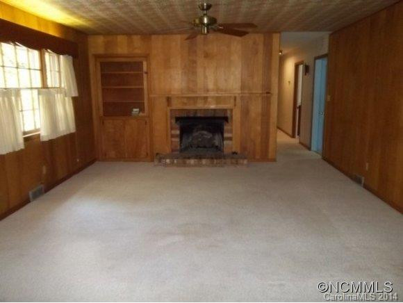38 RHODA STREET - Photo 7