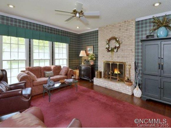 55 FOSTER ESTATE DRIVE - Photo 7