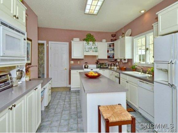 55 FOSTER ESTATE DRIVE - Photo 9
