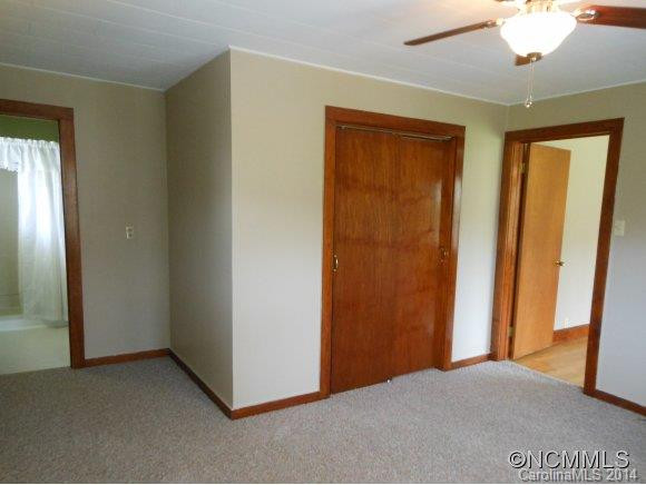 #81 Lois Drive - Photo 8
