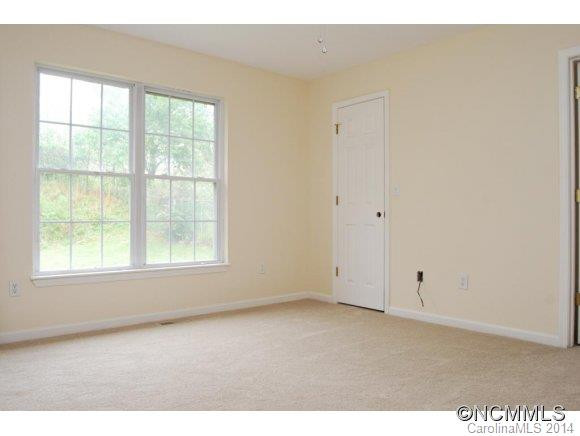 215 Fairview Avenue - Photo 7