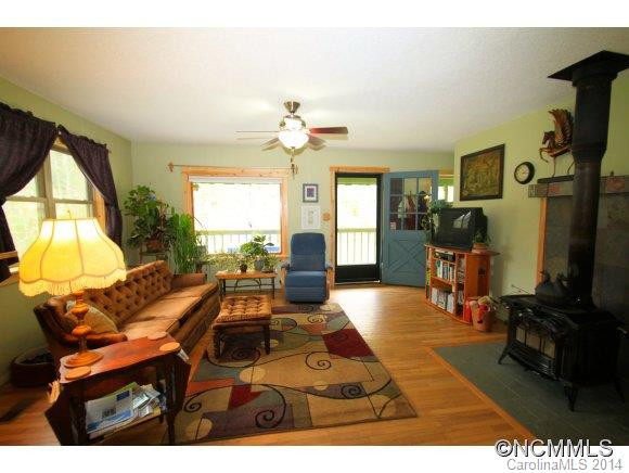 255 Dicks Trail - Photo 10