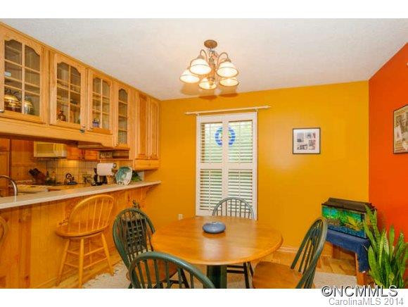 301 Parkway Vista Drive - Photo 8