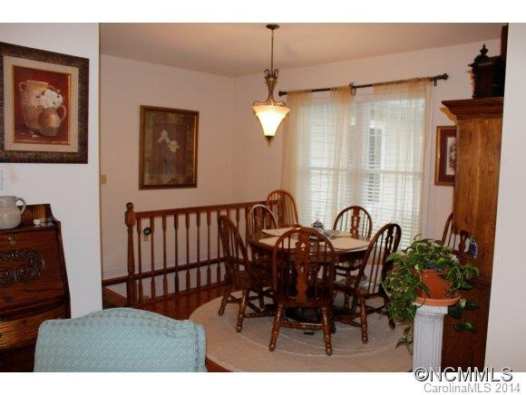 401 Hoopers Creek Rd - Photo 9