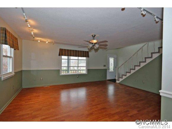 41 Britts Way - Photo 3