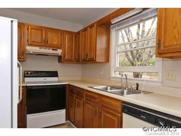 41 Britts Way - Photo 7