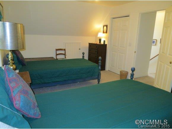 842 Dotsi Drive - Photo 14
