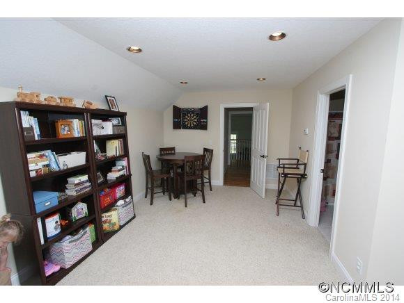 60 Duncan Estate Drive - Photo 13