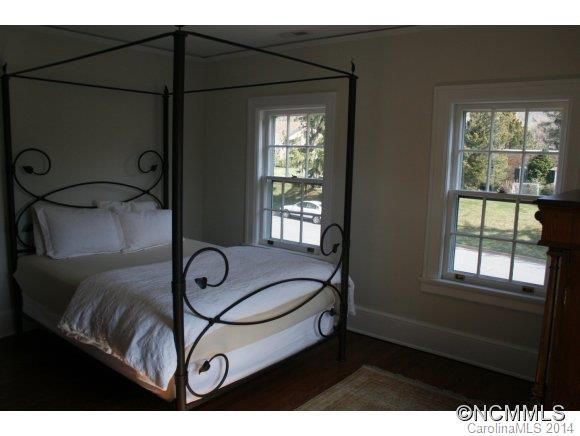 11 Griffing Boulevard - Photo 15