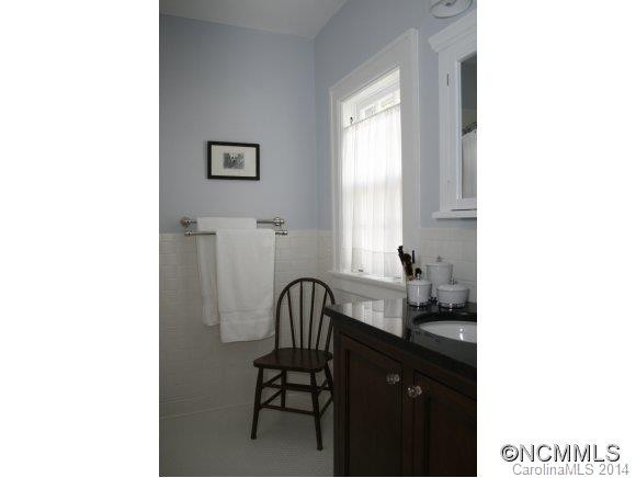 11 Griffing Boulevard - Photo 18