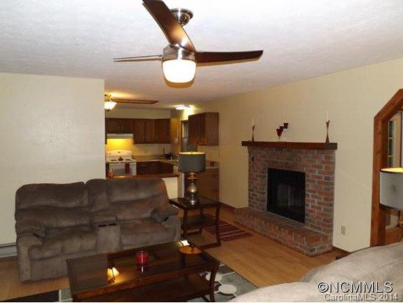 30 AUSTIN HEIGHTS - Photo 16