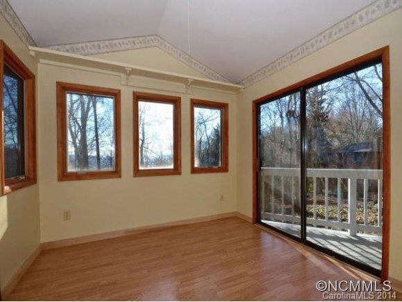 30 AUSTIN HEIGHTS - Photo 4
