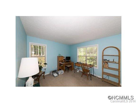 105 Pine Cone Hill - Photo 14