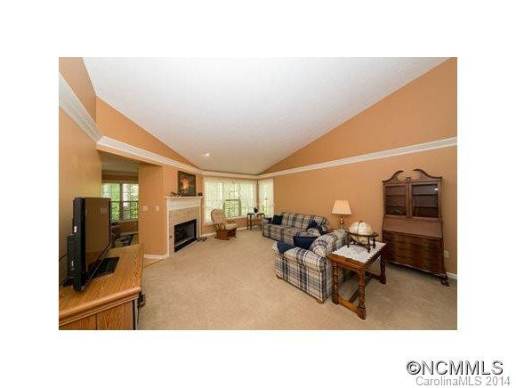 105 Pine Cone Hill - Photo 6