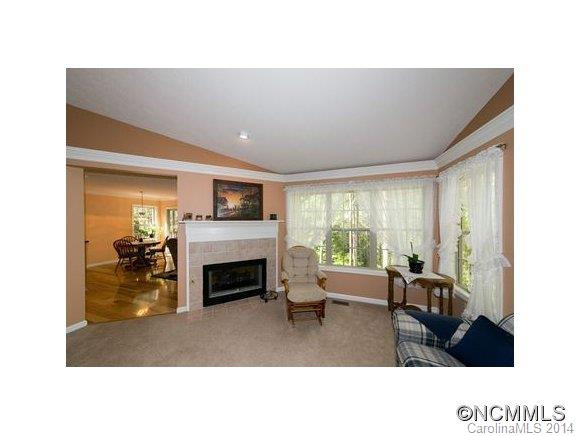 105 Pine Cone Hill - Photo 7