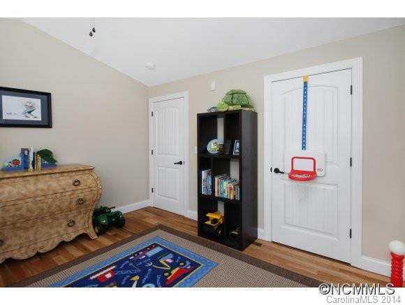 123 Thurland Ave. - Photo 11