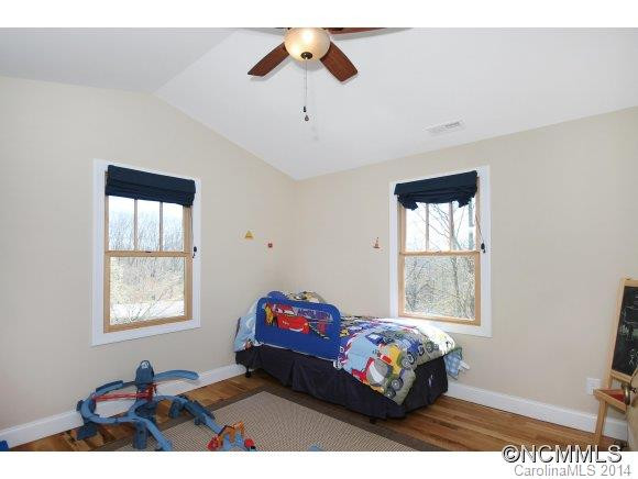 123 Thurland Ave. - Photo 10