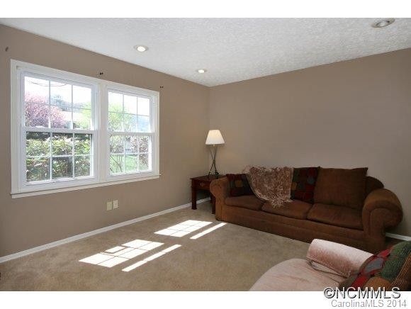 42 Knoll Ridge Drive - Photo 4