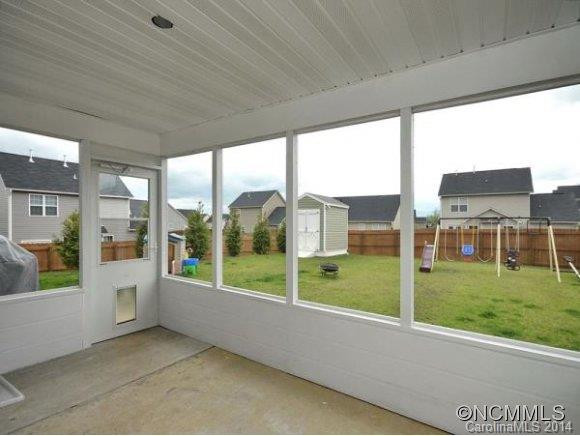 209 NEW RIVER DRIVE - Photo 13