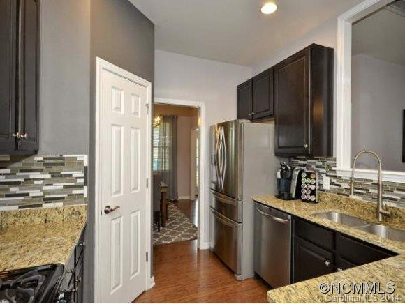 209 NEW RIVER DRIVE - Photo 6
