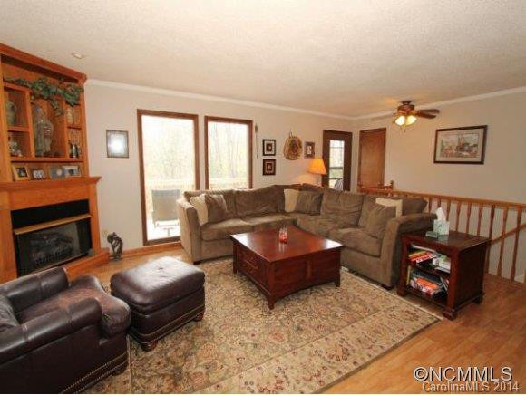 11 BURTON DRIVE - Photo 3
