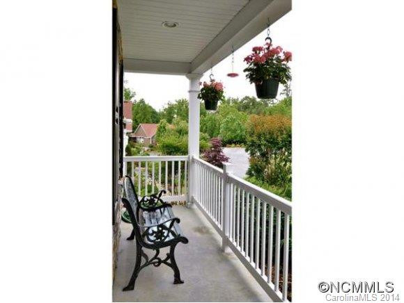 17 Coldwater Lane - Photo 2