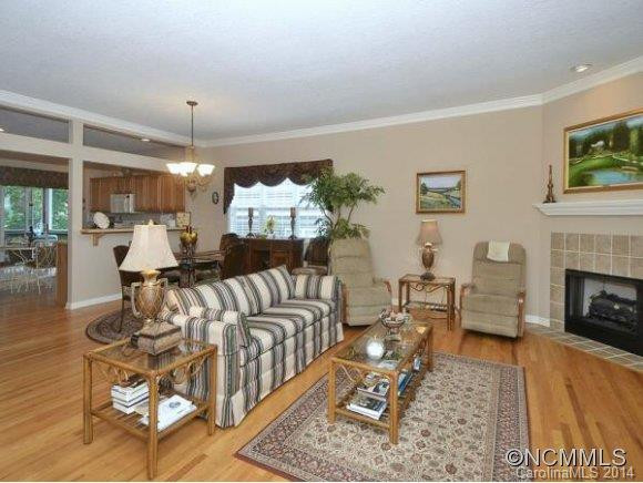 17 Coldwater Lane - Photo 4