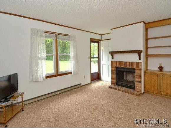 115 Crystal Springs Drive - Photo 2