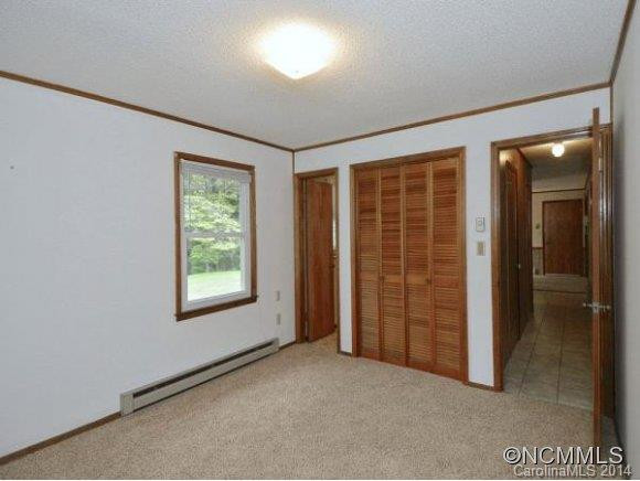 115 Crystal Springs Drive - Photo 7