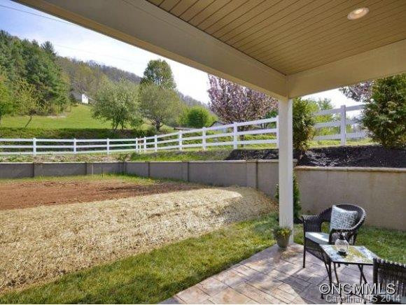 35 BURLINGTON LANE - Photo 19