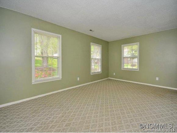 460 CREEKSIDE DRIVE - Photo 3