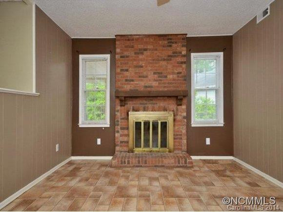 460 CREEKSIDE DRIVE - Photo 6