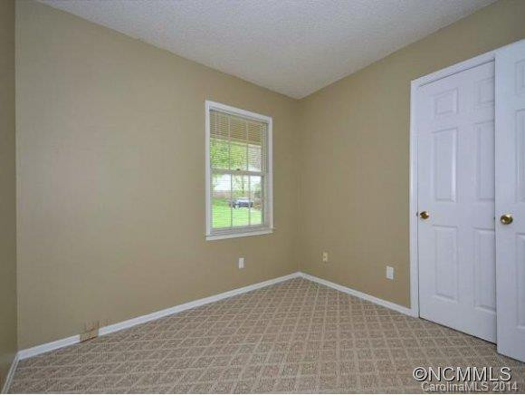 460 CREEKSIDE DRIVE - Photo 9