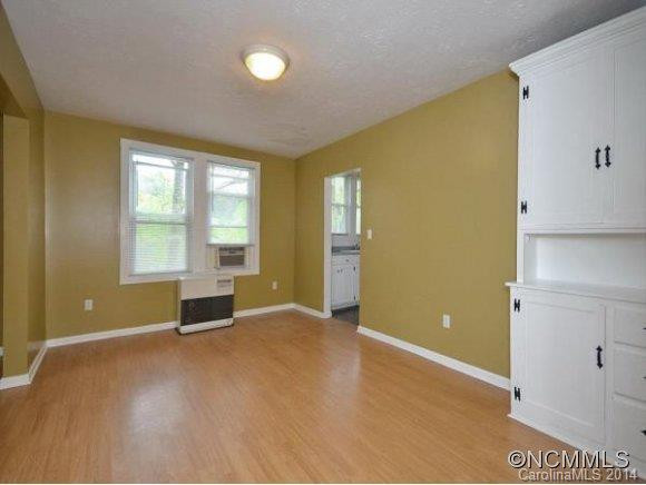 48 WELLINGTON DRIVE - Photo 3