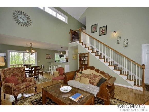 168 Mount Royal Drive - Photo 4